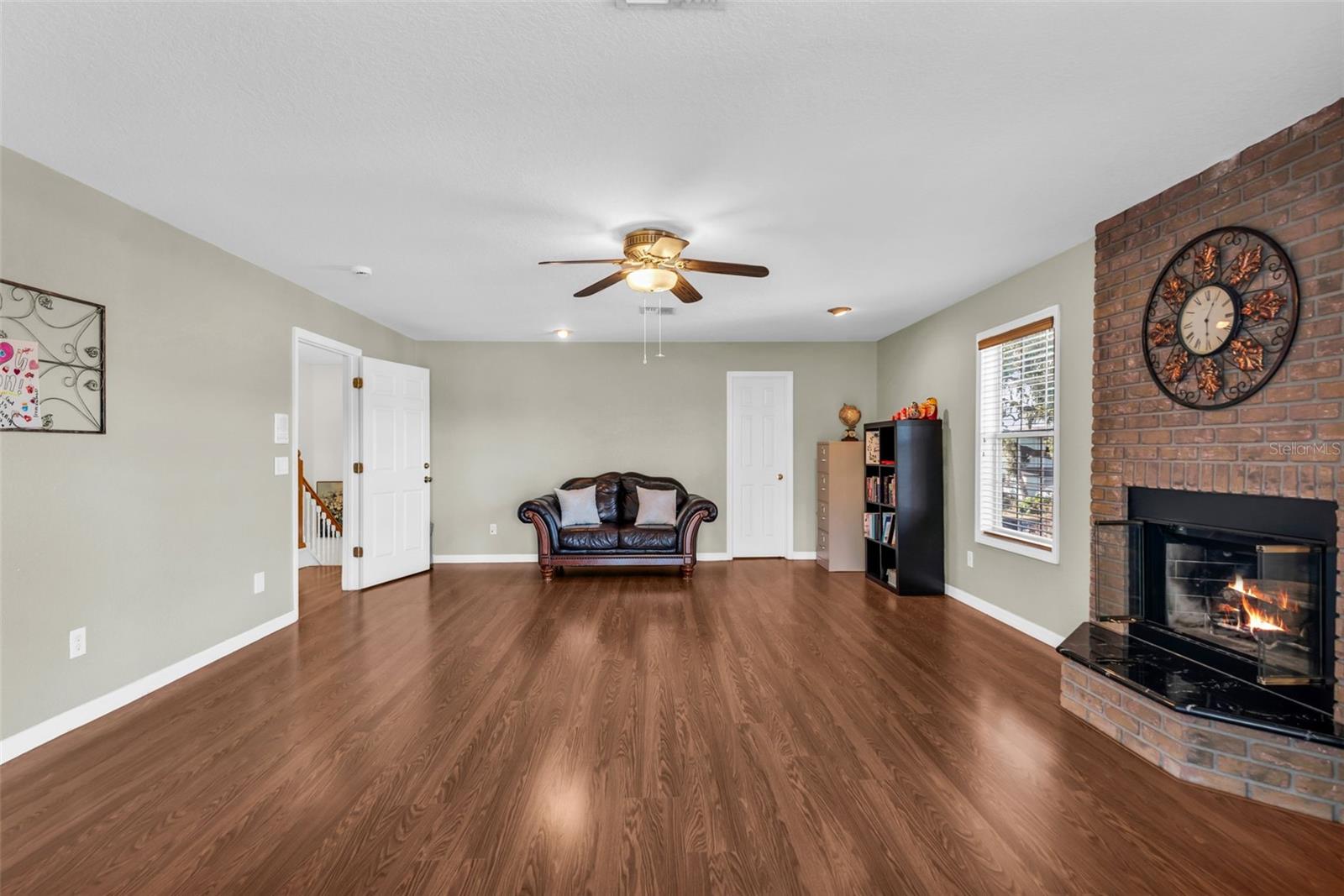 REGAL BAY - Residential