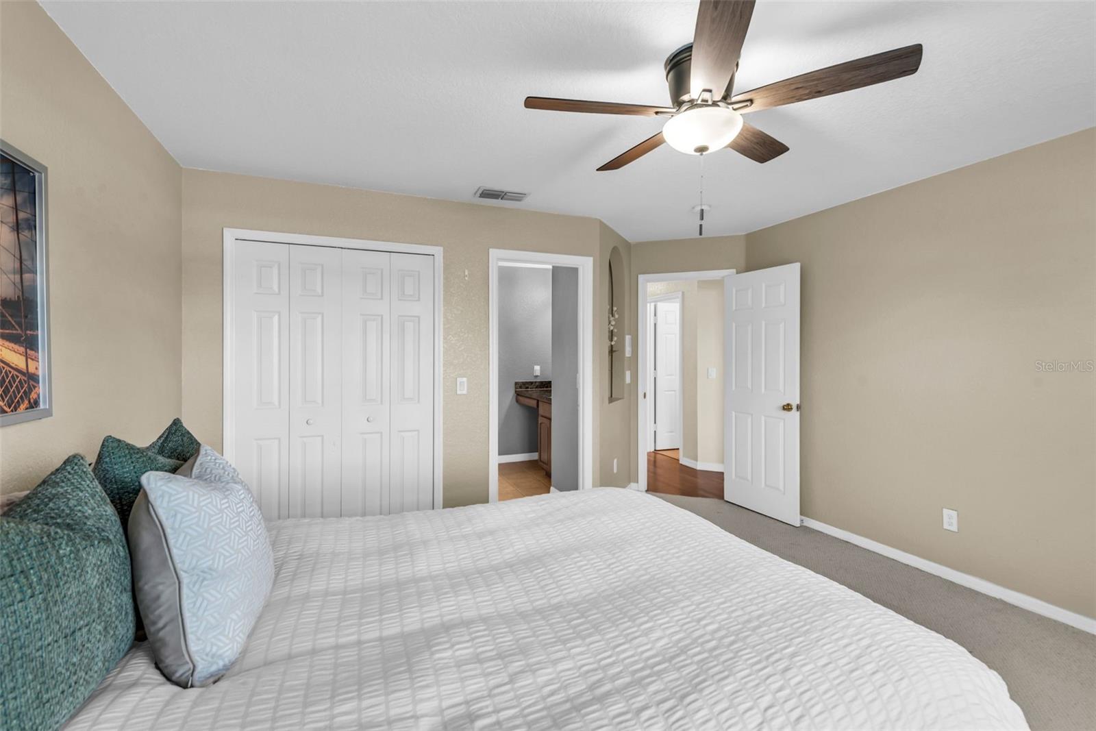 REGAL BAY - Residential