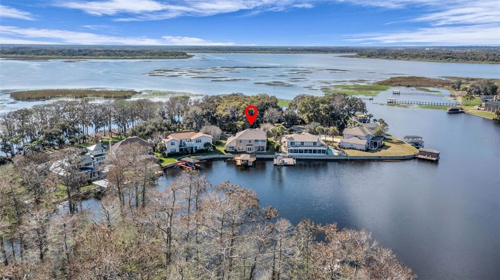 Photo of 1425 Riviera Drive, Kissimmee, FL 34744 (MLS # O6386384)