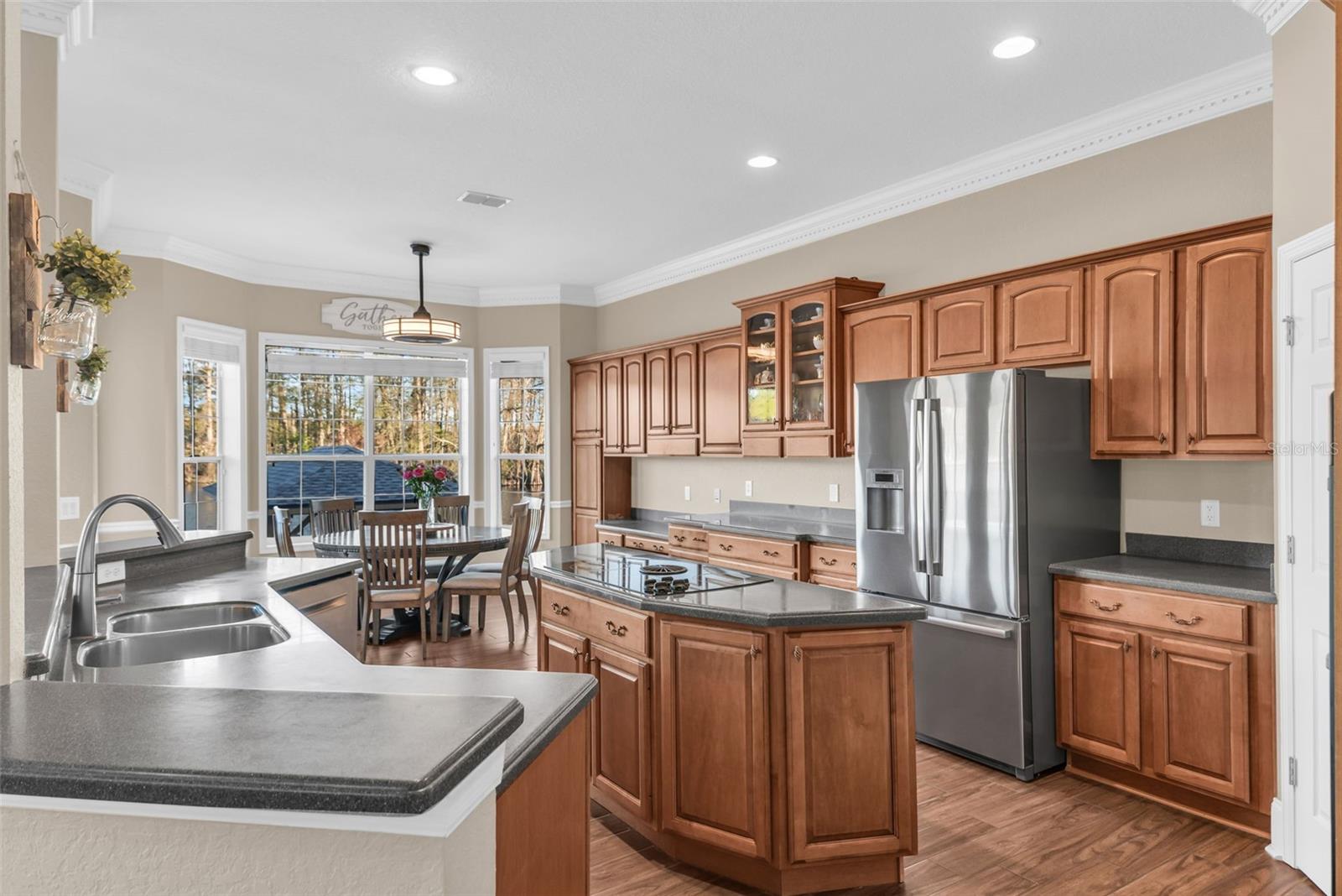 REGAL BAY - Residential