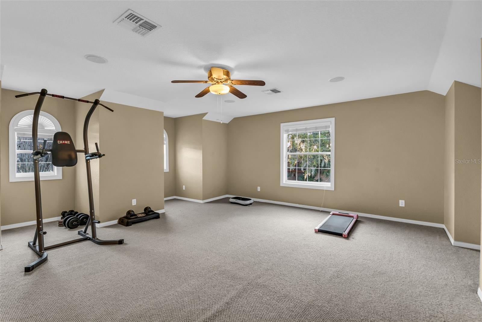 REGAL BAY - Residential