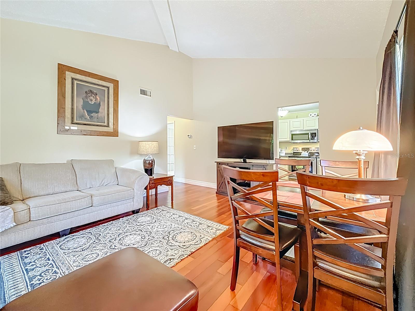 EASTWOOD SHORES 3 - Residential