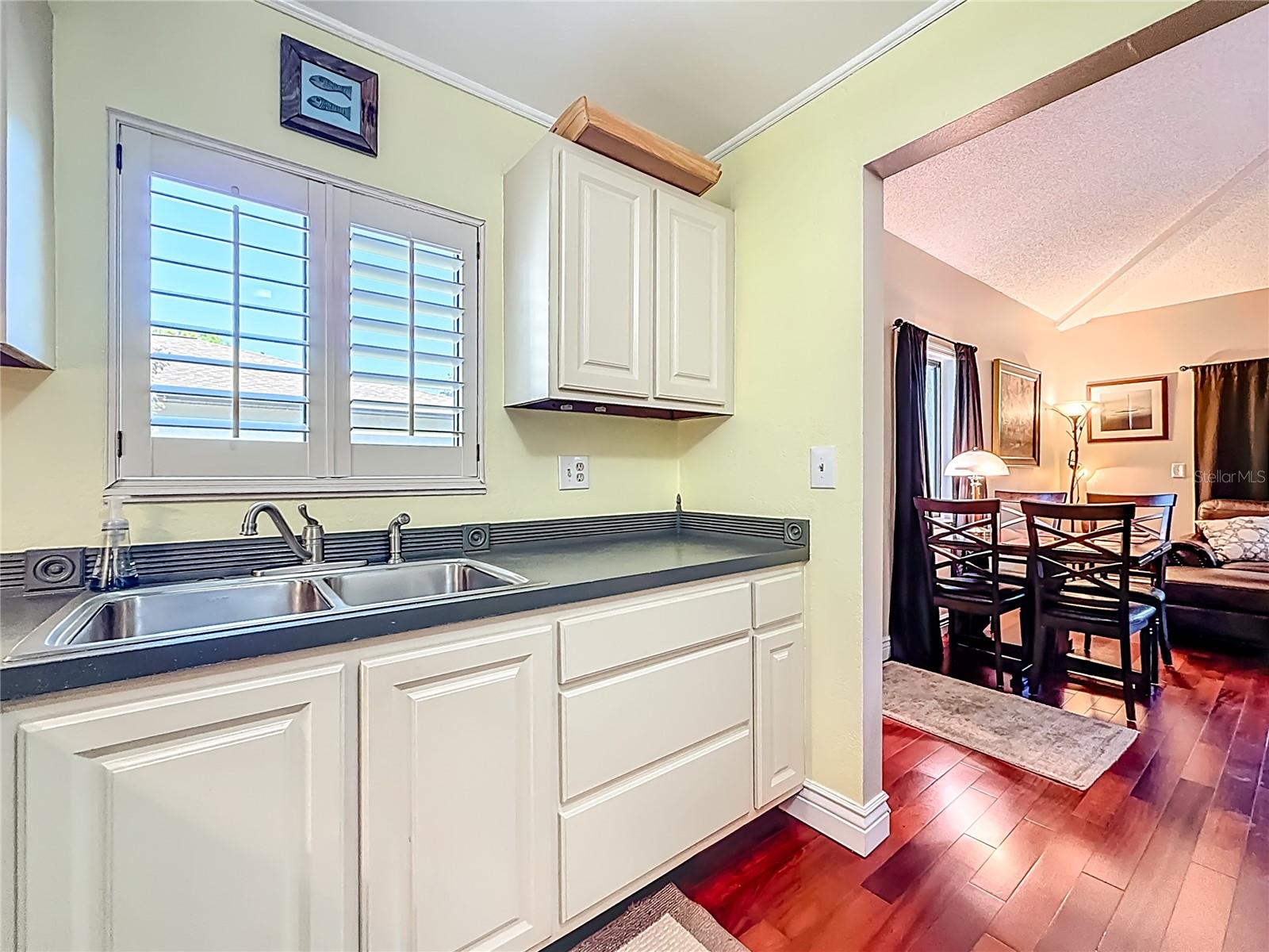 EASTWOOD SHORES 3 - Residential