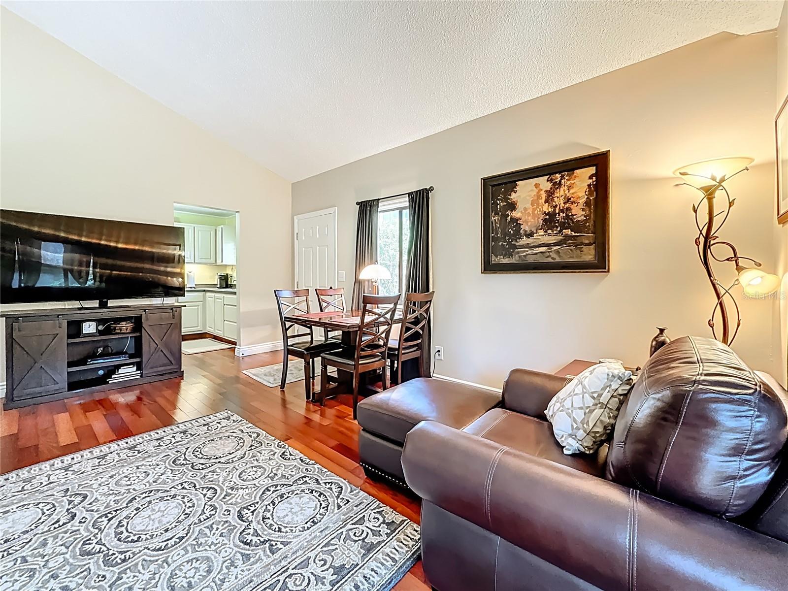 EASTWOOD SHORES 3 - Residential