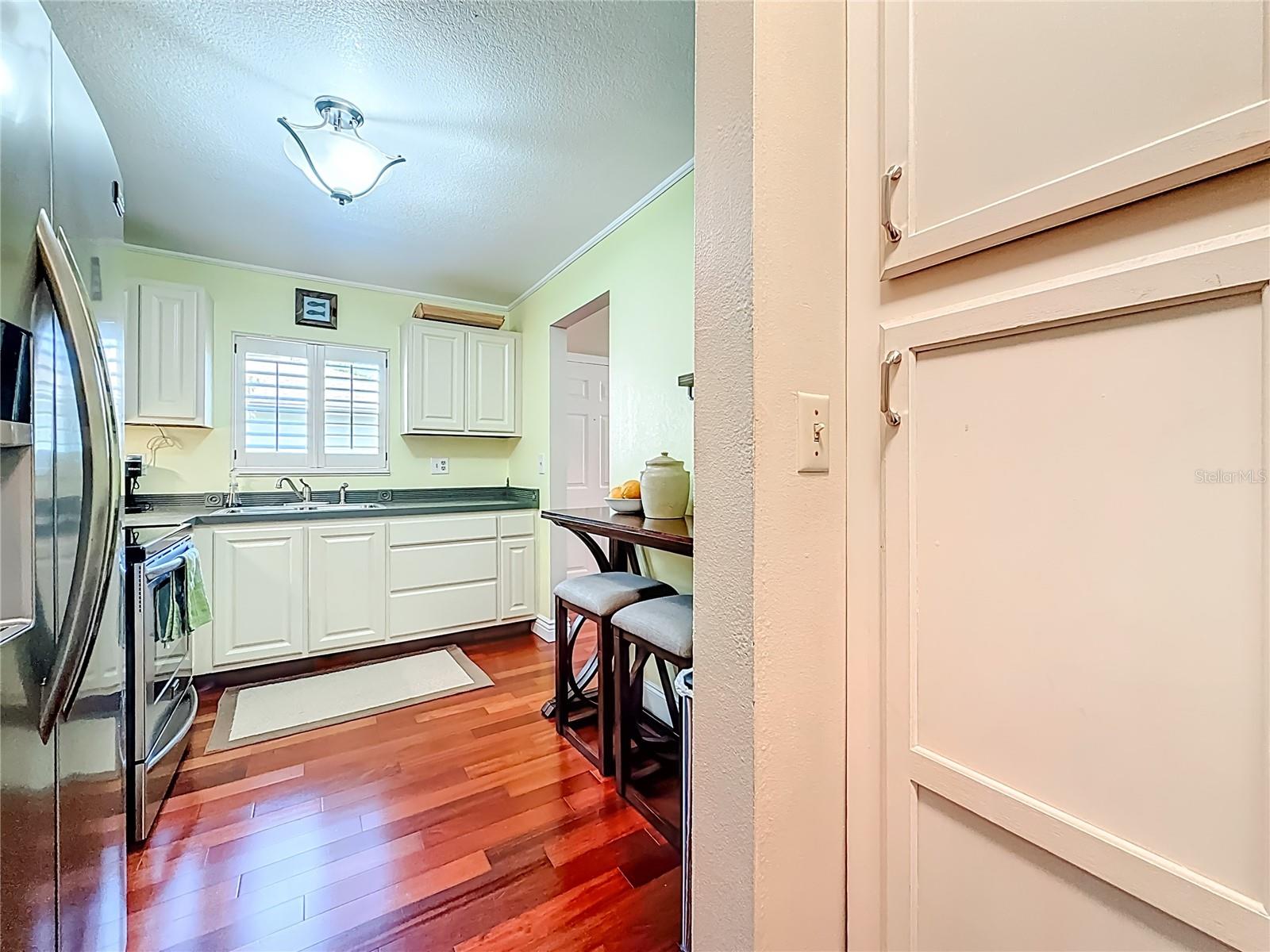 EASTWOOD SHORES 3 - Residential