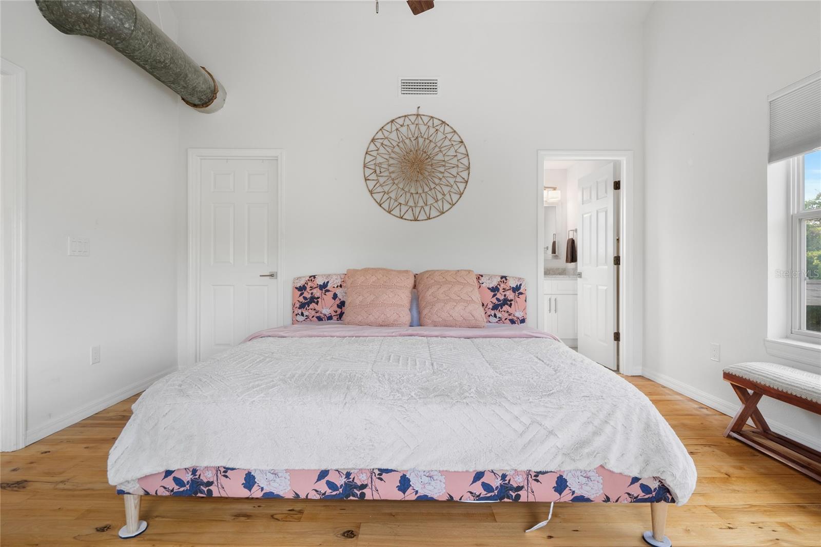 MAGNOLIA MANOR UN 2 - Residential