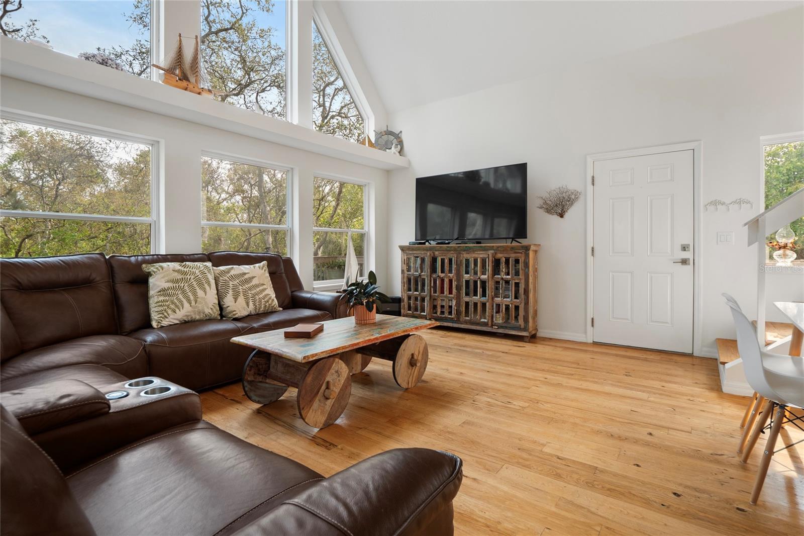 MAGNOLIA MANOR UN 2 - Residential