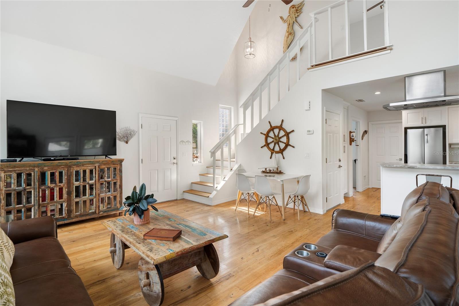 MAGNOLIA MANOR UN 2 - Residential