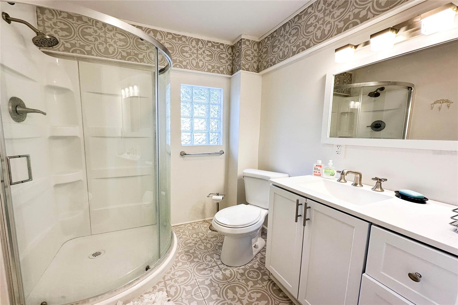 MAGNOLIA MANOR UN 2 - Residential