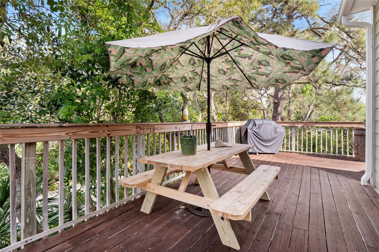 MAGNOLIA MANOR UN 2 - Residential