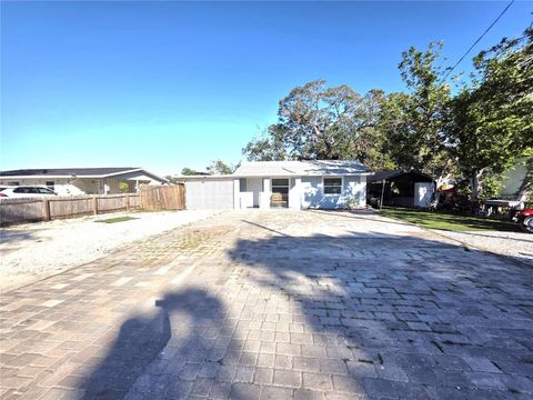 Photo of 2137 4th Street E, Bradenton, FL 34208 (MLS # A4676585)