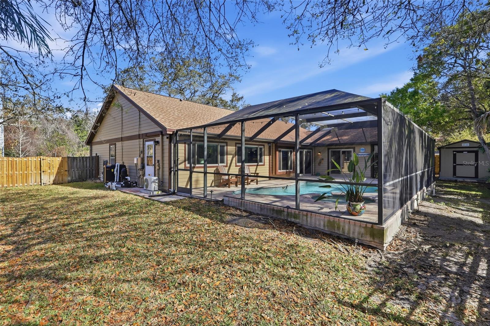 VILLAGE OF WOODLAND HILLS REP II - Residential