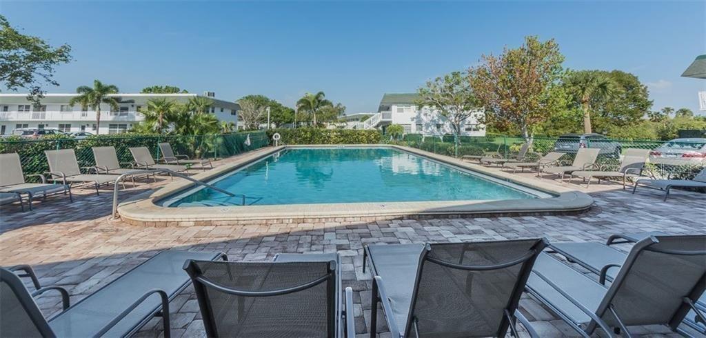 VISTA HARBOR BLDGS A-L & U BLDG L APT 2-L OR BK 3 - Residential