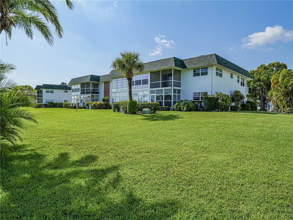 VISTA HARBOR BLDGS A-L & U BLDG L APT 2-L OR BK 3 - Residential