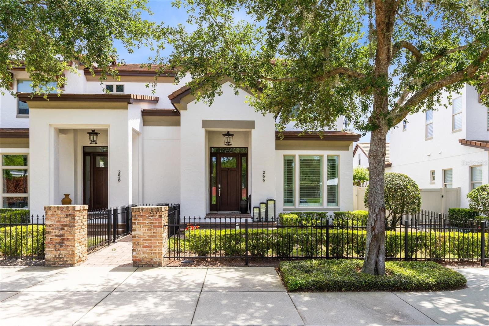 LYMAN AVE VILLAS 1 - Residential