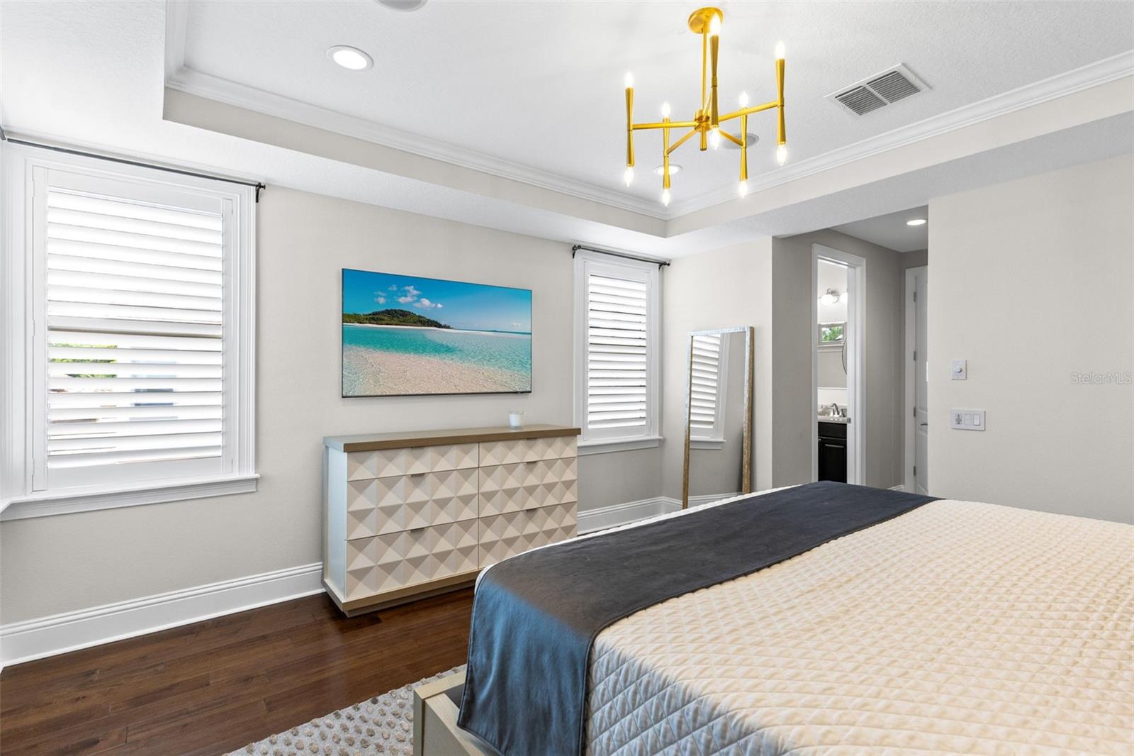 LYMAN AVE VILLAS 1 - Residential