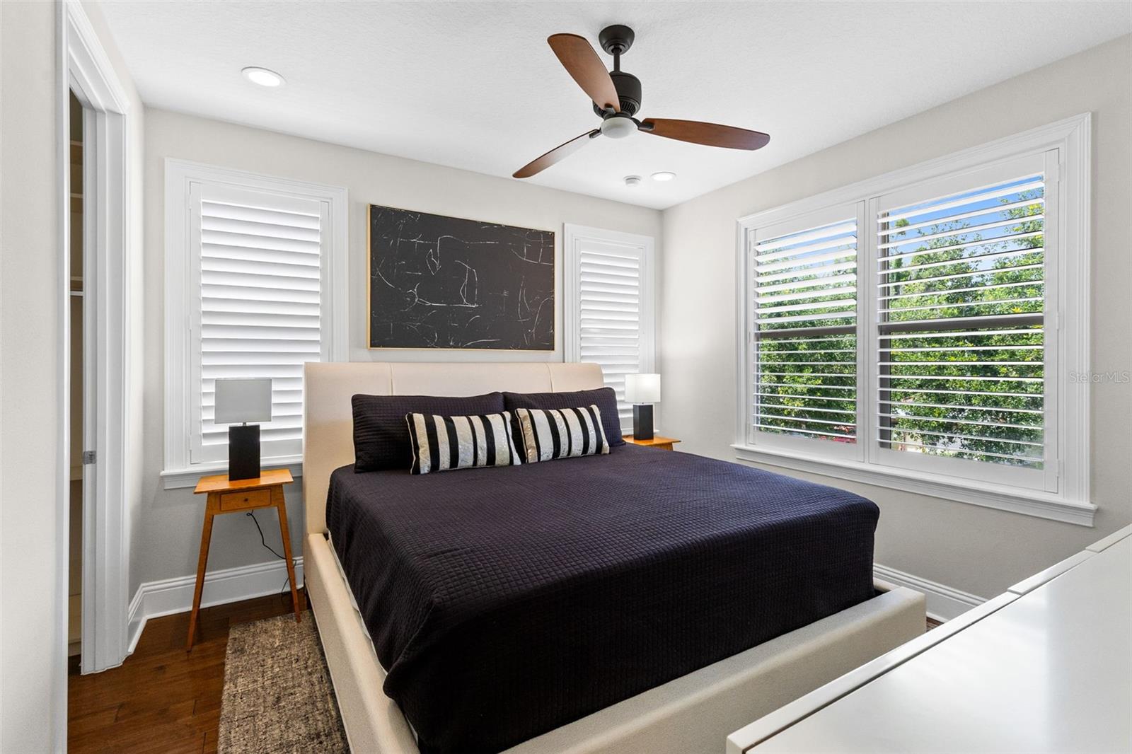 LYMAN AVE VILLAS 1 - Residential