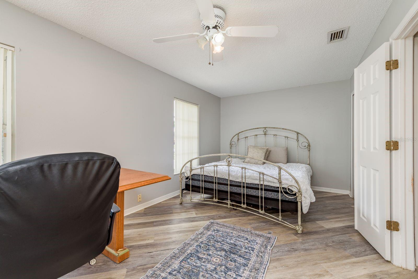 FIELDSTONE VILLAGE AT WOODFIELD - Residential