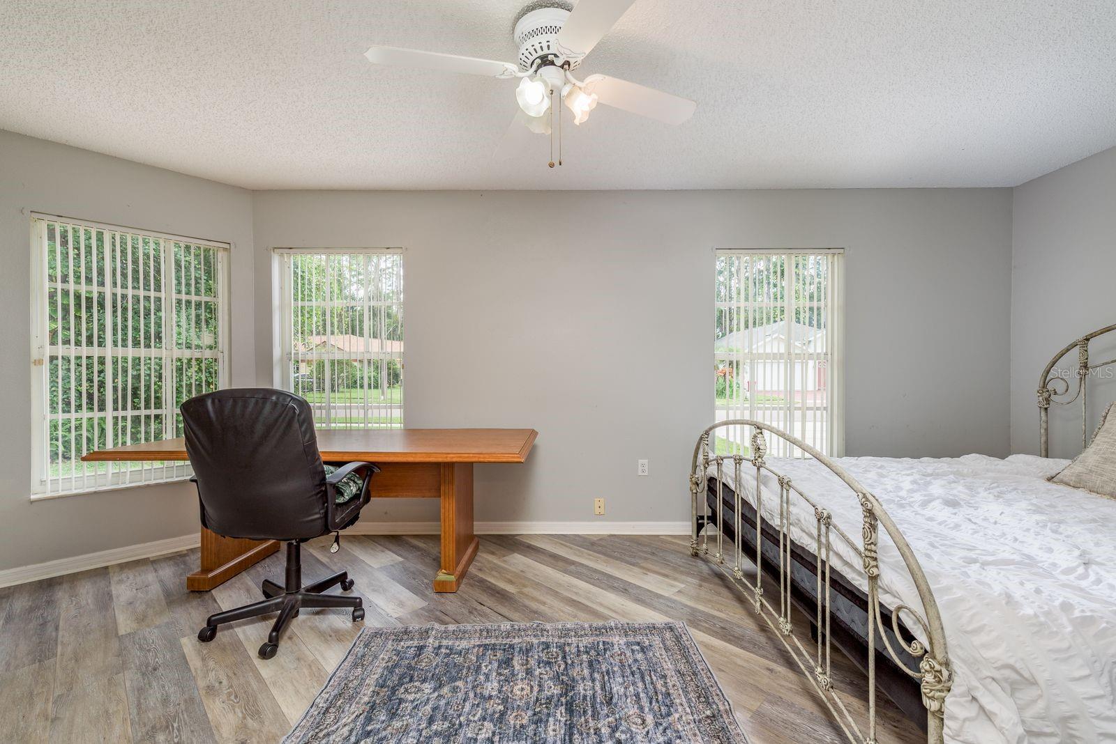 FIELDSTONE VILLAGE AT WOODFIELD - Residential