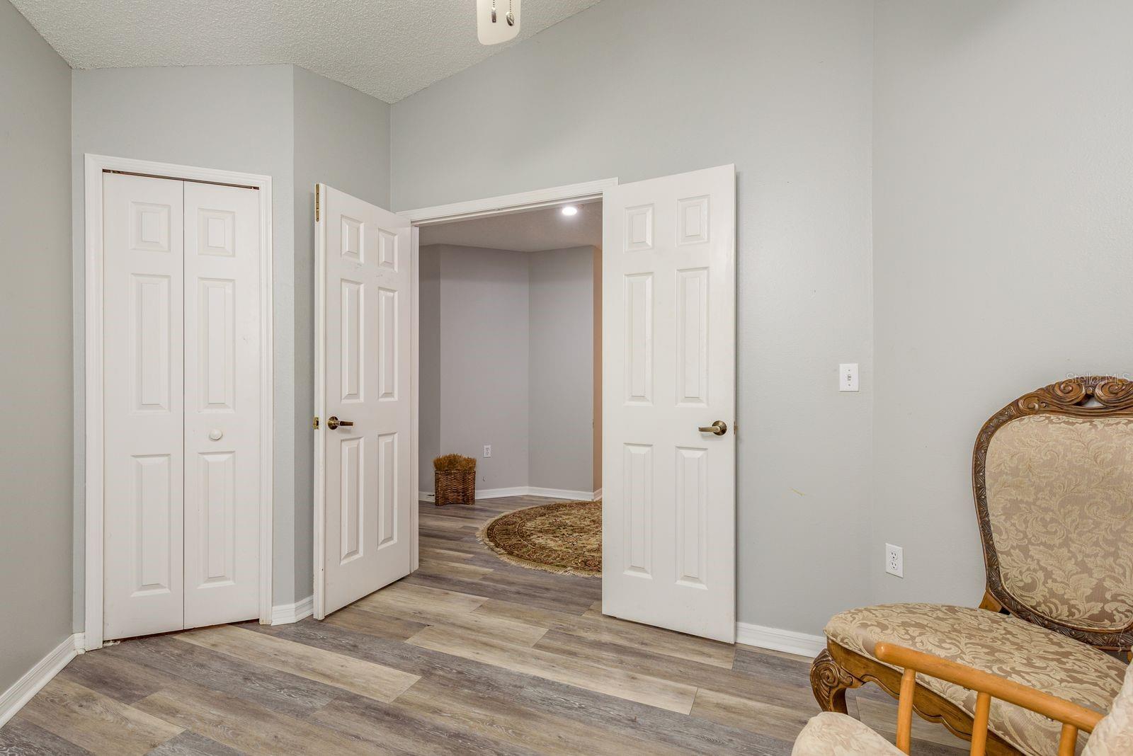 FIELDSTONE VILLAGE AT WOODFIELD - Residential