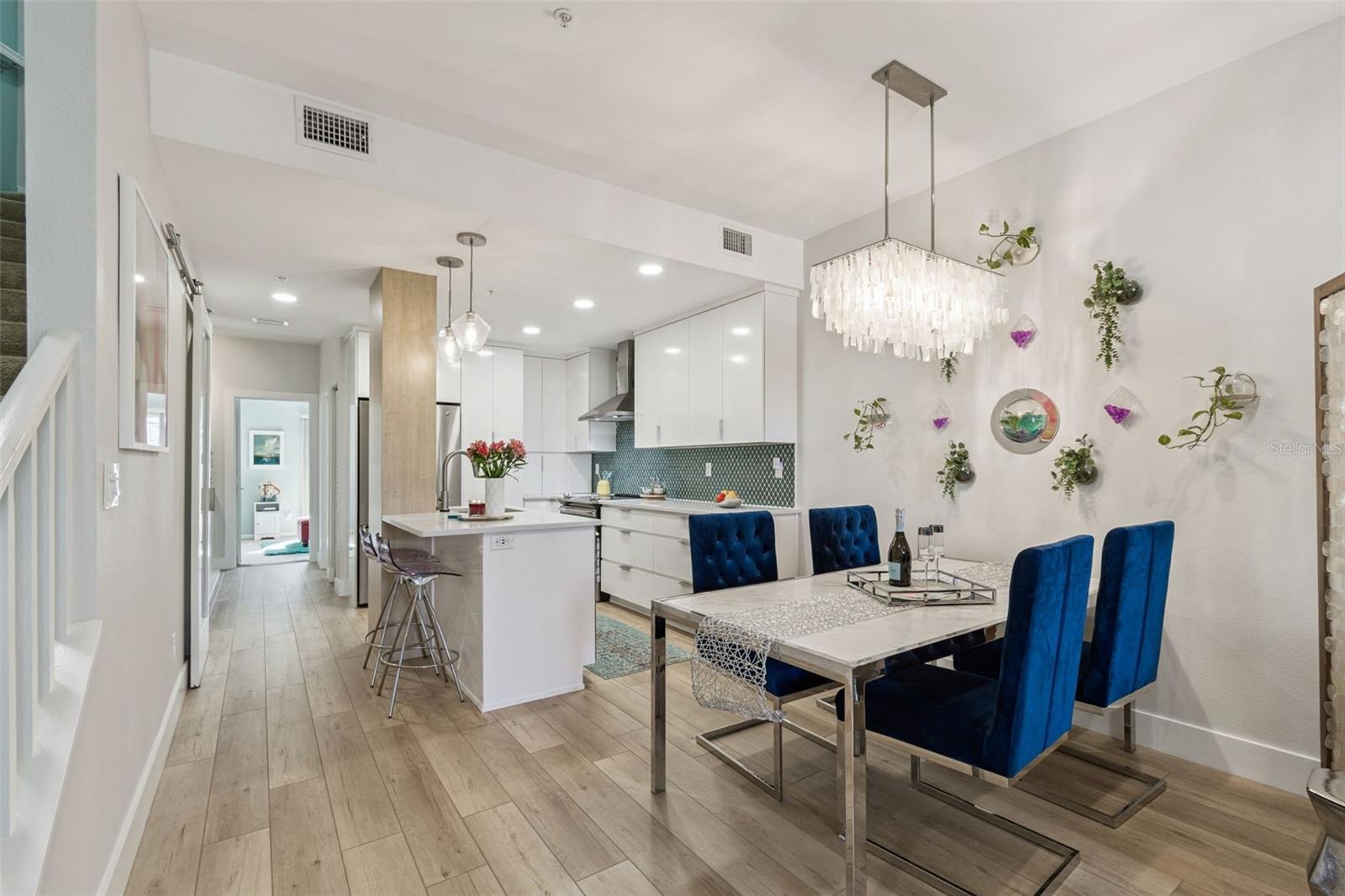 CUTTER COVE CONDO - Residential