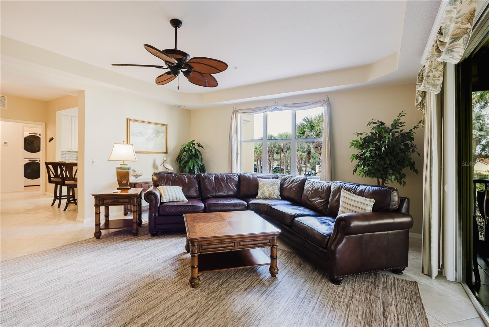 FOUNTAIN COURT - Residential