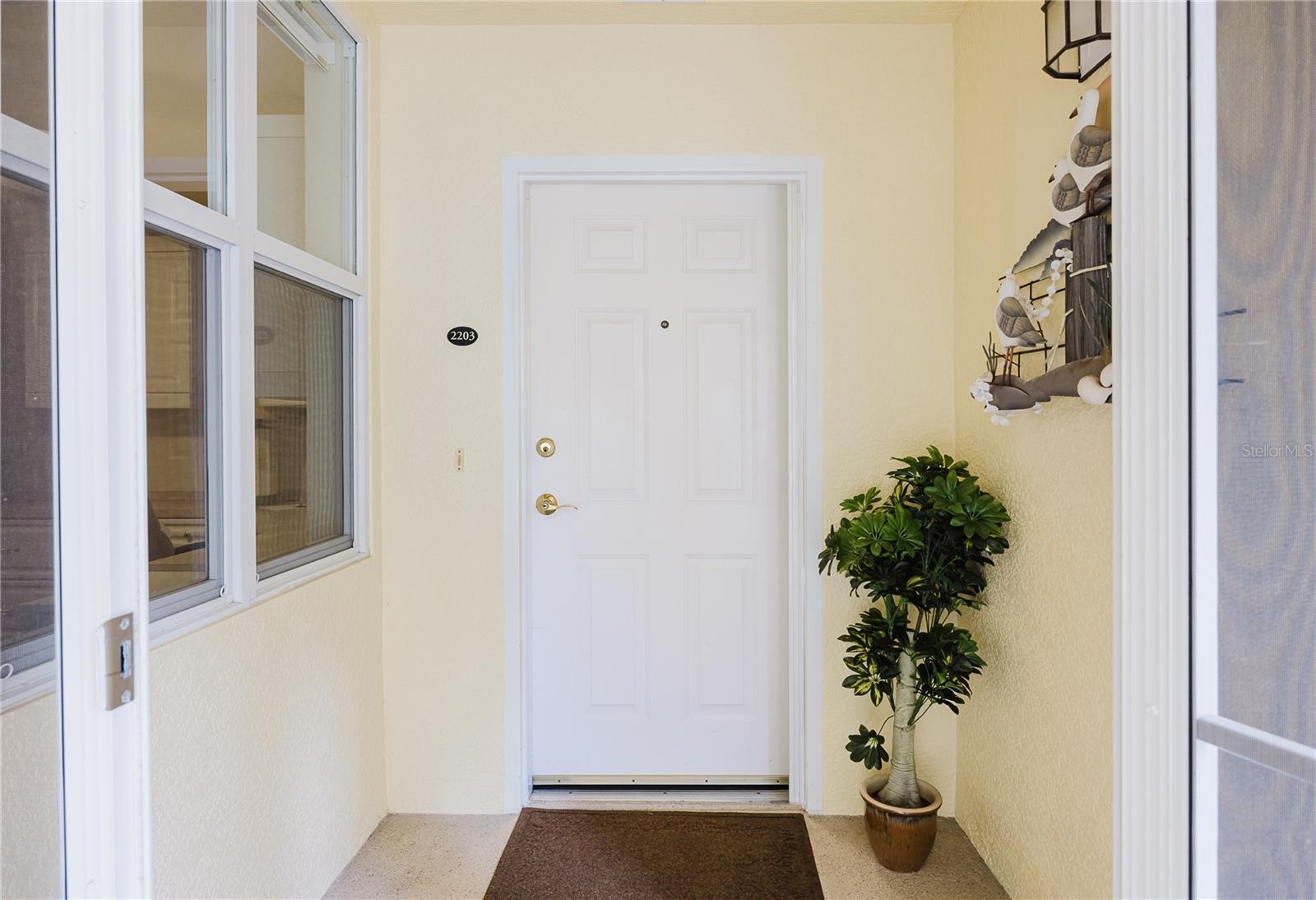 FOUNTAIN COURT - Residential