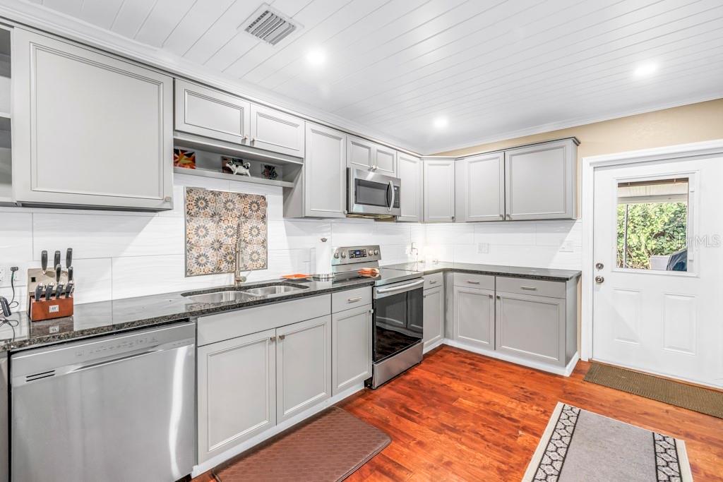 WESTMINSTER PLACE - Residential