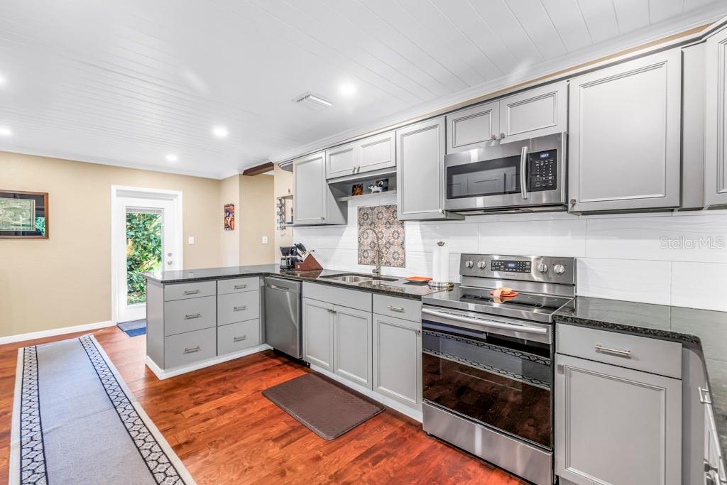 WESTMINSTER PLACE - Residential