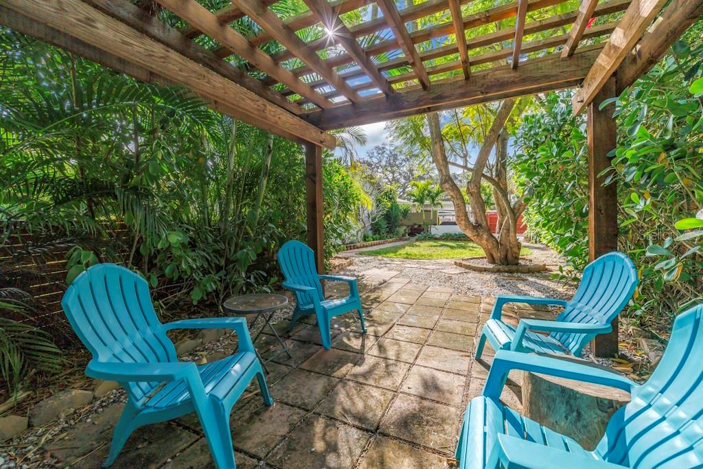 WESTMINSTER PLACE - Residential