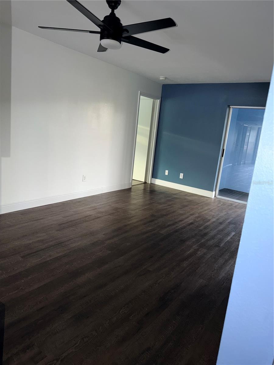 PEBBLE SPGS CLUSTER 5 - Residential Lease