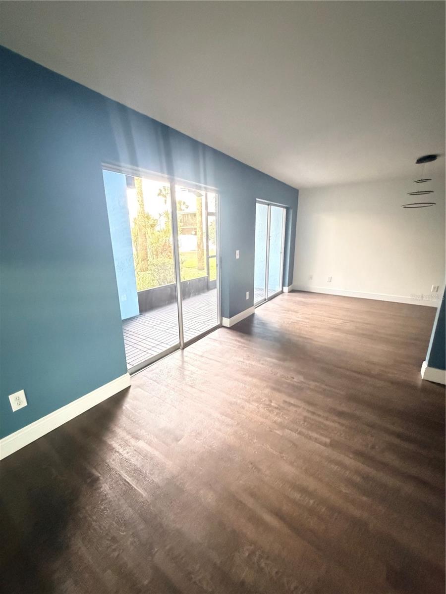 PEBBLE SPGS CLUSTER 5 - Residential Lease