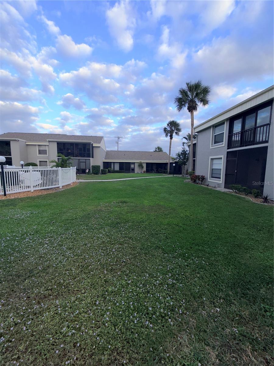 PEBBLE SPGS CLUSTER 5 - Residential Lease