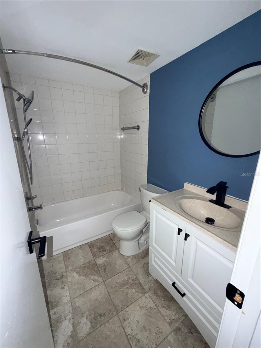 PEBBLE SPGS CLUSTER 5 - Residential Lease