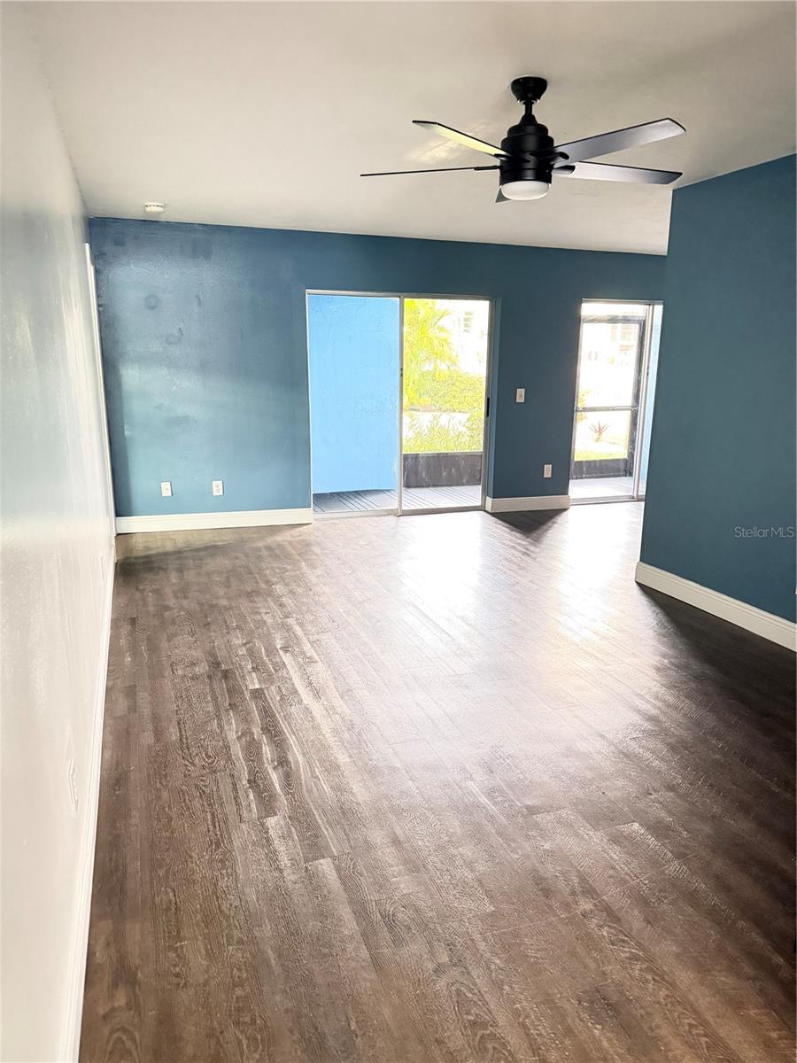 PEBBLE SPGS CLUSTER 5 - Residential Lease