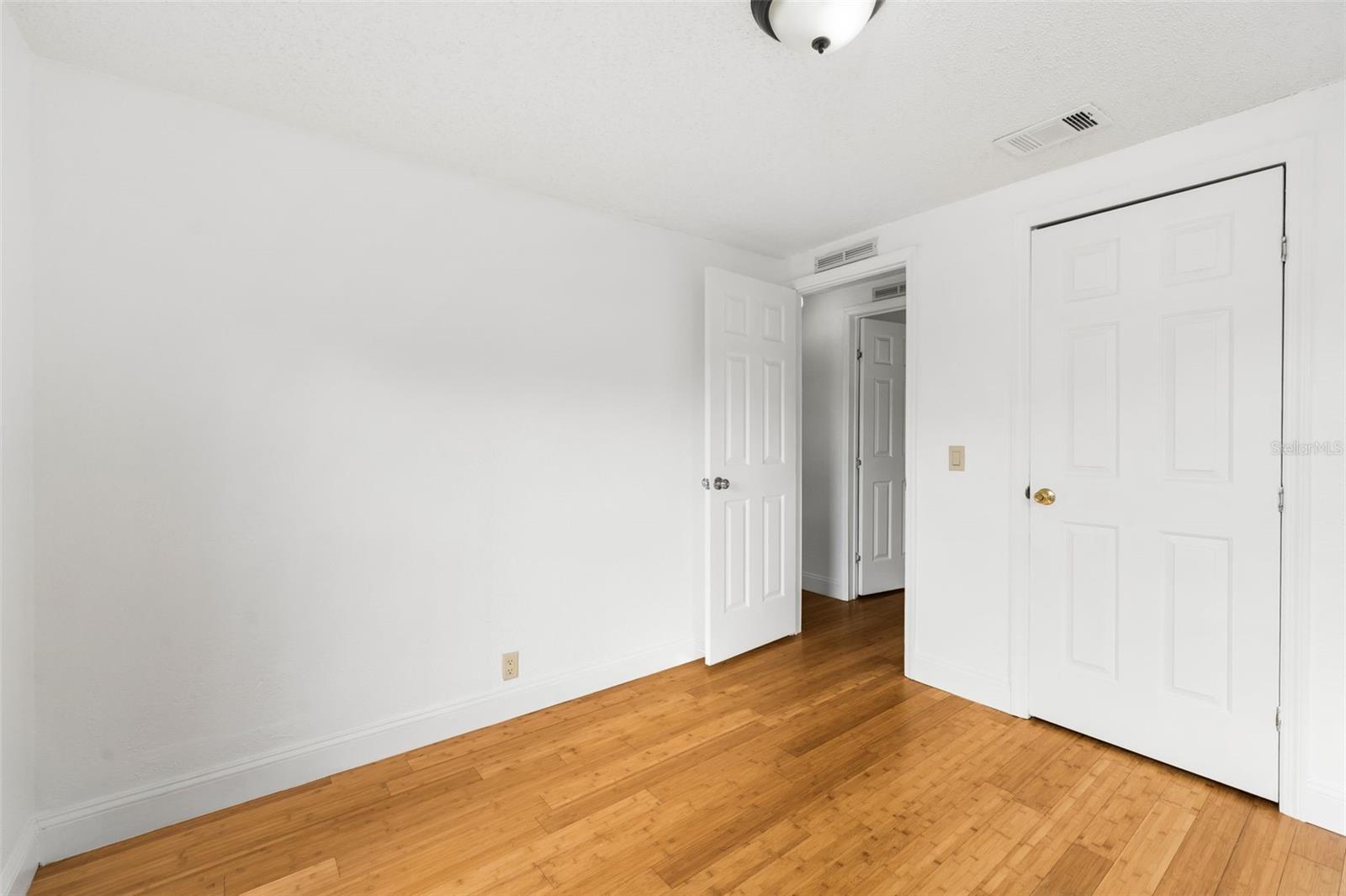 GUINN WILLIAMS AND REEVES ADDITION - Residential