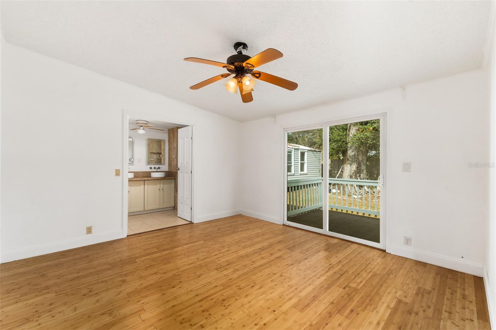 GUINN WILLIAMS AND REEVES ADDITION - Residential