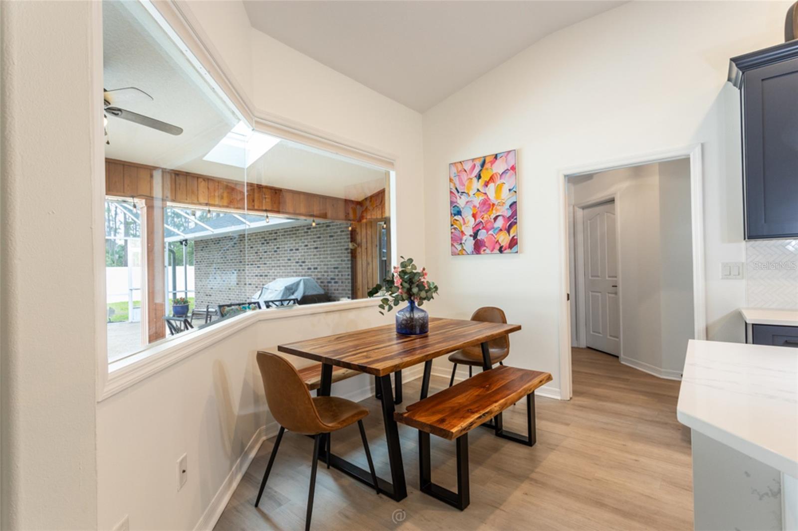 EASTHAMPTON - Residential