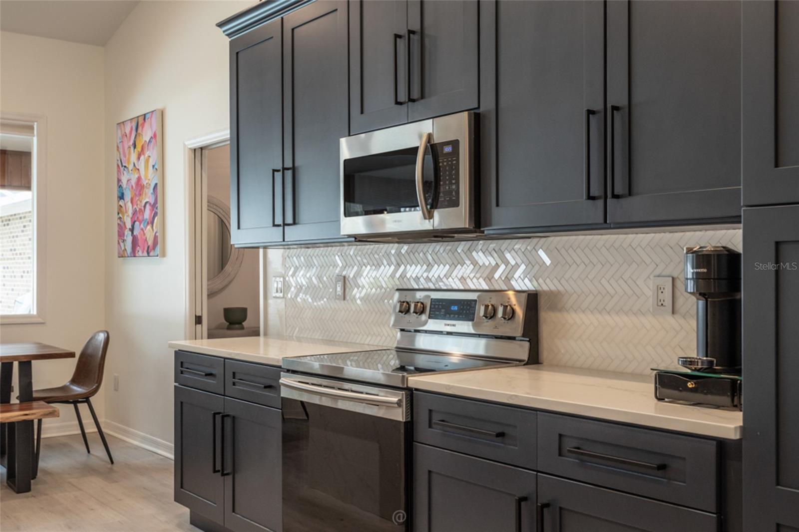 EASTHAMPTON - Residential