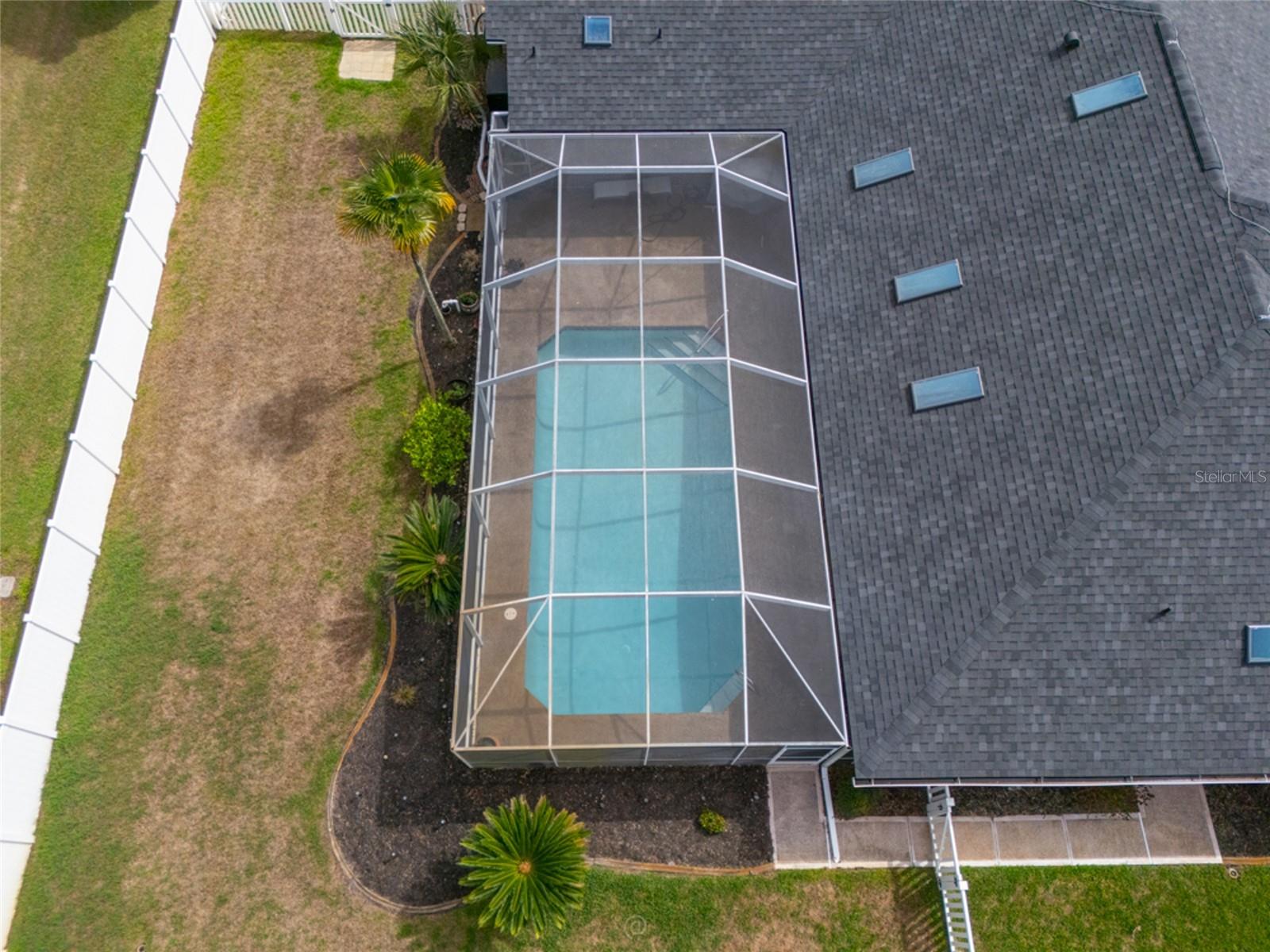 EASTHAMPTON - Residential