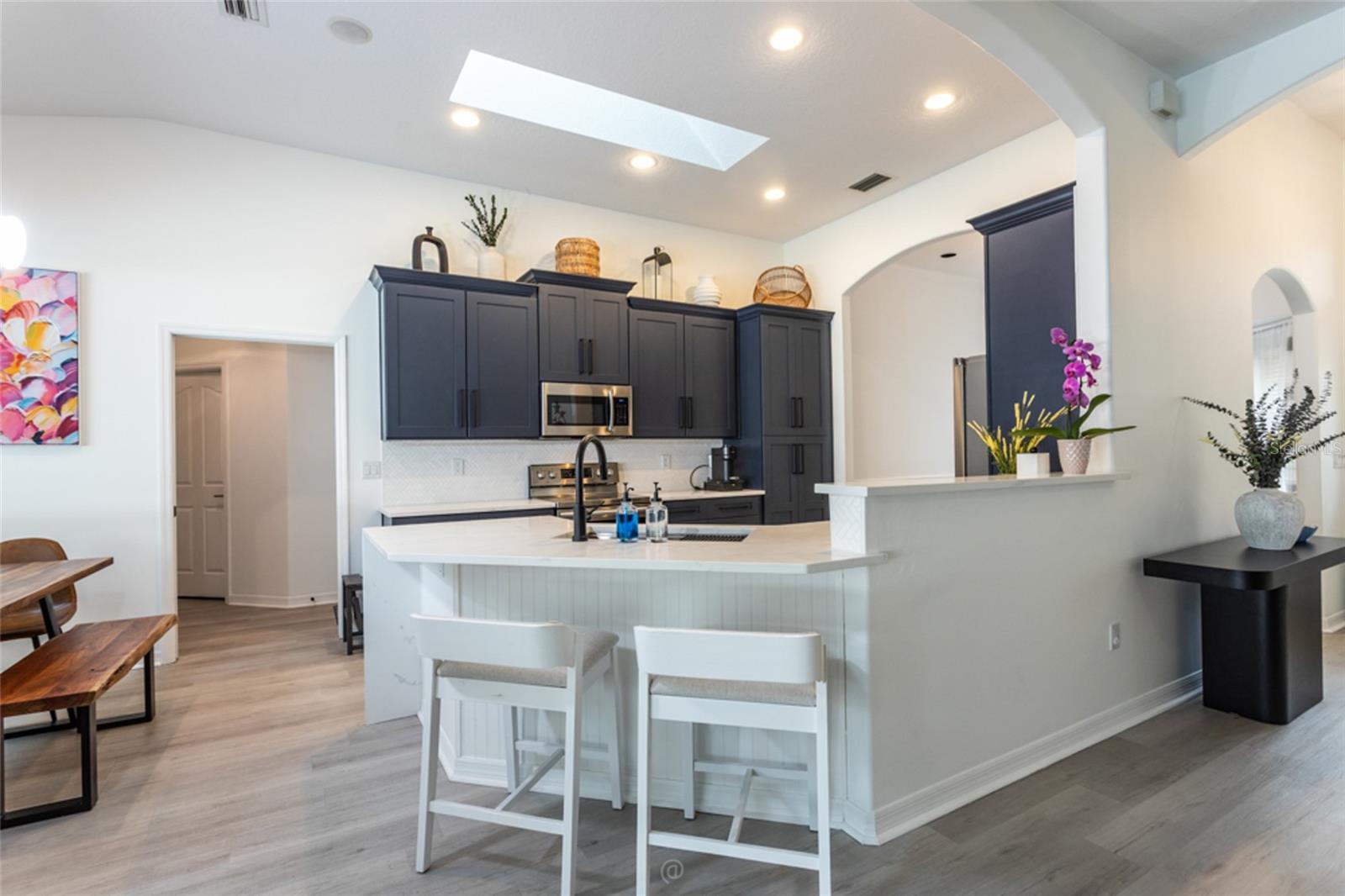 EASTHAMPTON - Residential