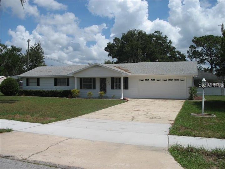 Photo 1 of 14 — 803 HASELTON STREET, EUSTIS, FL 32726