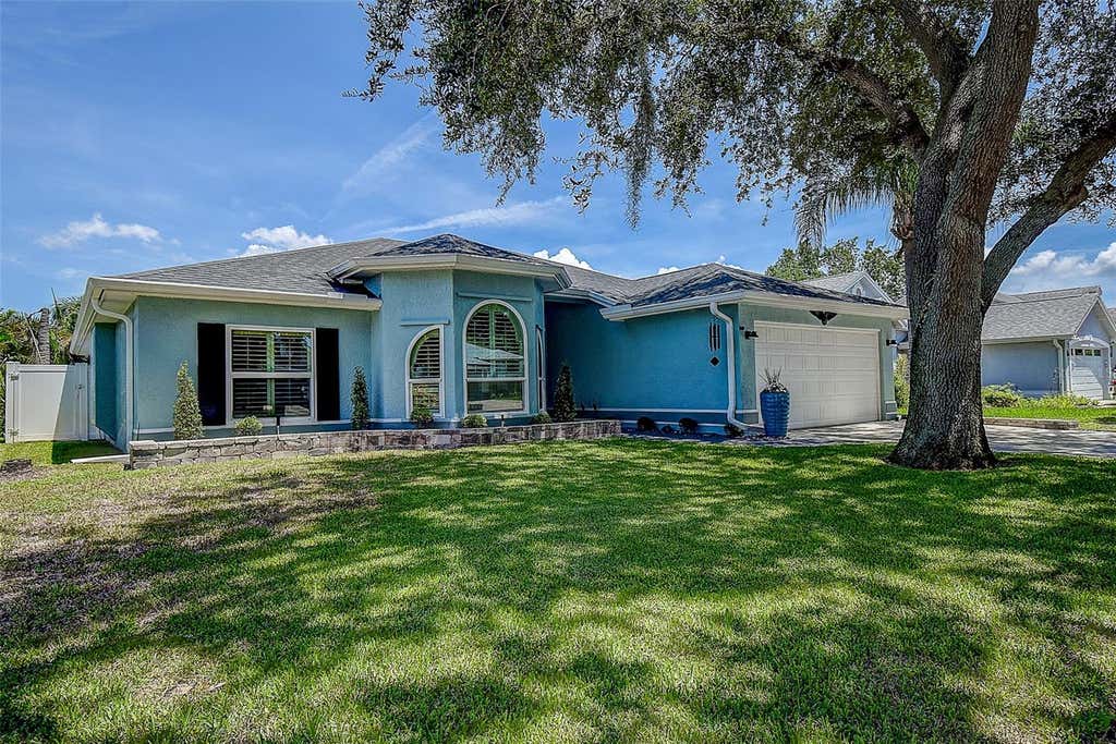Photo of 1105 Clippers Way, Tarpon Springs, FL 34689 (MLS # W7888509)