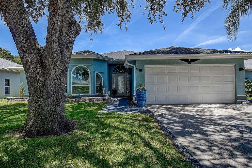 Photo of 1105 Clippers Way, Tarpon Springs, FL 34689 (MLS # W7888509)