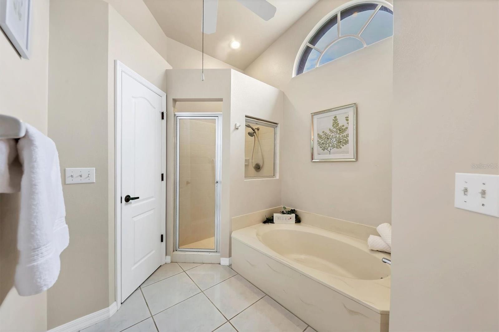 DEL SOL VILLAGE AT LONGWOOD RUN PH 02 - Residential