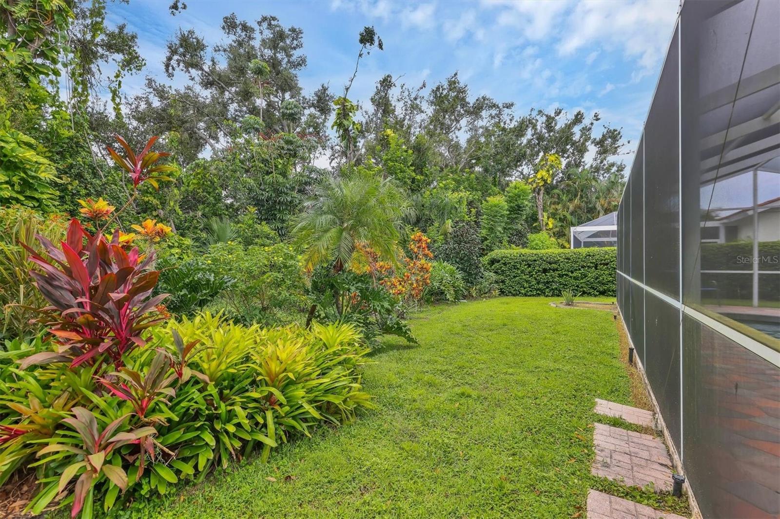 DEL SOL VILLAGE AT LONGWOOD RUN PH 02 - Residential