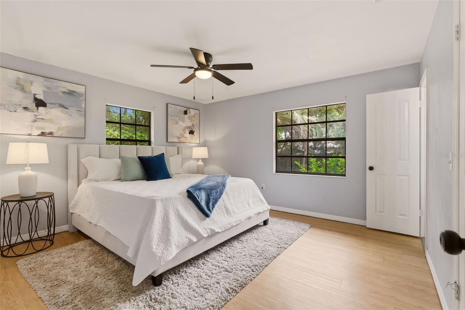 COUNTRY CLUB ESTATES - Residential