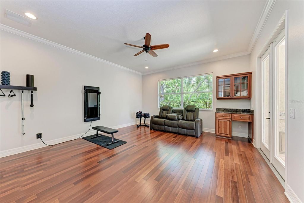 listing image 50