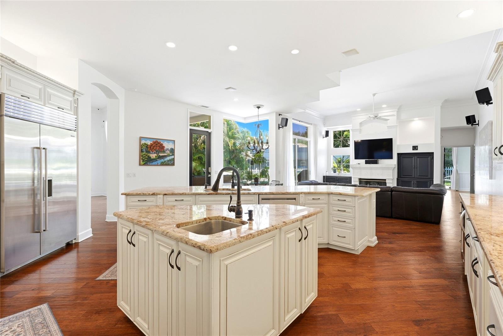 3459 WOODRIDGE PARKWAY