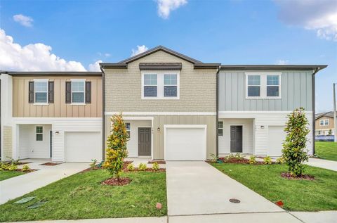 246 MANDOVI STREET DAVENPORT FL 33837